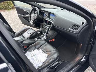 Volvo V-40 2.0 D4 230pk 6-bak R-Design - xenon - getuned - leer - navi - stoelverw - lmv - memory pakket picture 18