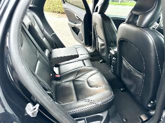 Volvo V-40 2.0 D4 230pk 6-bak R-Design - xenon - getuned - leer - navi - stoelverw - lmv - memory pakket picture 24