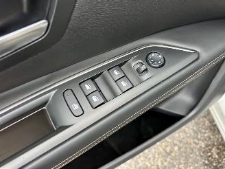 Peugeot 3008 2.0 BlueHDi 179pk Aut + F1 GT-Line - pano - nap - 1e eig - virtual - nav - camera - keyless - sfeerverl picture 31