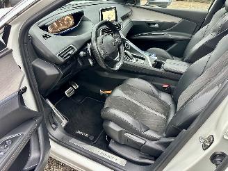 Peugeot 3008 2.0 BlueHDi 179pk Aut + F1 GT-Line - pano - nap - 1e eig - virtual - nav - camera - keyless - sfeerverl picture 17