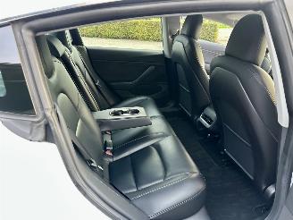 Tesla Model 3 60kWh 238pk aut Standard RWD Plus - pano - nap - navi - camera - leer - stoelverw - pdc v+a - self driving picture 20