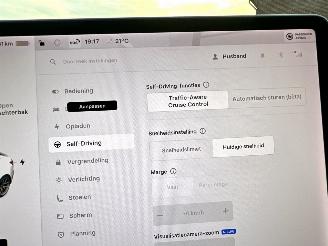 Tesla Model 3 60kWh 238pk aut Standard RWD Plus - pano - nap - navi - camera - leer - stoelverw - pdc v+a - self driving picture 43