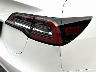 Tesla Model 3 60kWh 238pk aut Standard RWD Plus - pano - nap - navi - camera - leer - stoelverw - pdc v+a - self driving picture 75