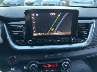 Kia Stonic 1.0 T-GDi MHEV 101pk GT-Line - nap - 1e eig - navi - camera - 1/2 leer - stuur + stoelverw - keyless entry + start picture 19