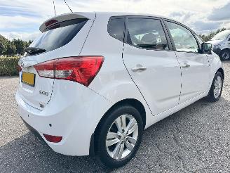 Hyundai Ix20 1.6i i-Vision 125pk Automaat - 76dkm nap - navi - dvd - camera - pdc - clima - cruise - aux - usb picture 5