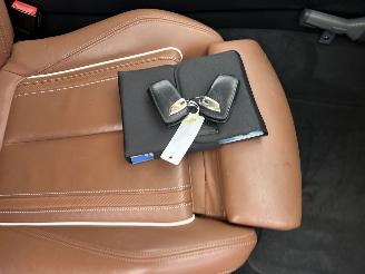 BMW 3-serie 330e High Exe M-Sport - 140dkm nap - head up - cognac leer - stoelverw - clima - alarm - 2x laadkabels picture 14