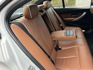 BMW 3-serie 330e High Exe M-Sport - 140dkm nap - head up - cognac leer - stoelverw - clima - alarm - 2x laadkabels picture 39