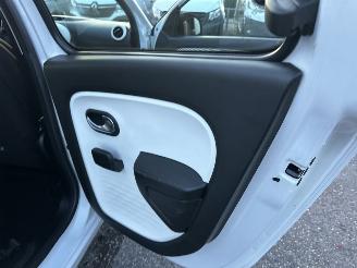 Renault Twingo 1.0 SCe 71pk Collection - 13dkm nap - 1e eig - airco - cruise - elektr pakket - led - aux - usb picture 41