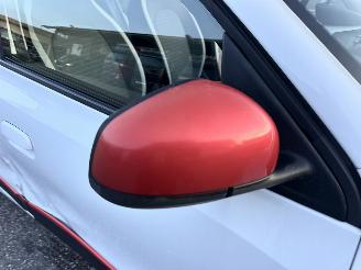 Renault Twingo 1.0 SCe 71pk Collection - 13dkm nap - 1e eig - airco - cruise - elektr pakket - led - aux - usb picture 52