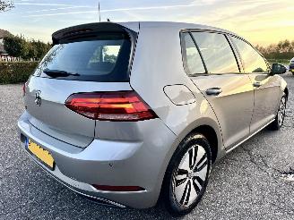 Volkswagen e-Golf 136pk dsg aut Highline - nap - facelift - navi - acc - front assist - cruise - pdc v+a - rijdbaar picture 4