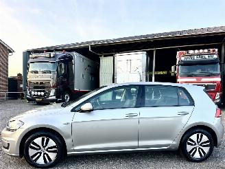 Unfallwagen Volkswagen e-Golf 136pk automaat 2017/11