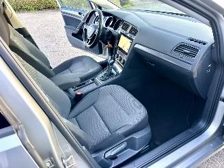 Volkswagen e-Golf 136pk dsg aut Highline - nap - facelift - navi - acc - front assist - cruise - pdc v+a - rijdbaar picture 19