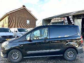 Ford Transit Courier Van 1.5 TDCI 75pk 6-bak euro.6 Trend - 62dkm nap - navi - airco - cruise - schuif + klapdeuren - rijdbaar 2019/6