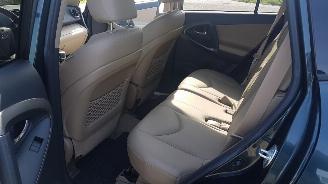 Toyota Rav-4 2.2 D-4d D-cat 4x4 130 Kw 1 e eigen 55000 km EXECUTIVE picture 8