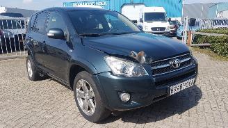 Toyota Rav-4 2.2 D-4d D-cat 4x4 130 Kw 1 e eigen 55000 km EXECUTIVE picture 21
