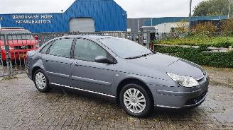 krockskadad bil auto Citroën C5 C5 1.8 16v sedan 2005/6