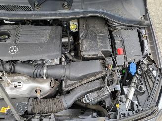 Mercedes B-klasse B 180  1.6 benzine 123 pk autom 56000 km 1e eigenaar picture 20