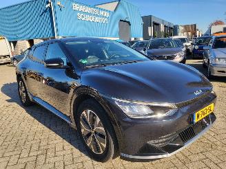 skadebil auto Kia EV6 Kia EV6 Plus 77.4 kWh RIJDBAAR range 530km nwpr €52000 1e eigenaar 2021/12