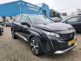 Voiture accidenté Peugeot 5008 Peugeot 5008 1.6 PureTech GT 180 pk AUTOMAAT 7 ZITS , PANN,CAM,NAP rijdbaaar 2021/7