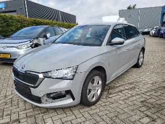 Skoda Scala AUTOMAAT 1.0 TSI  110 PK  Ambition RIJDBAAR picture 2