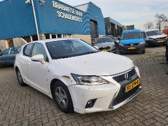 krockskadad bil auto Lexus Ct Lexus CT 200h 25th edition rijdbaar 2015/12