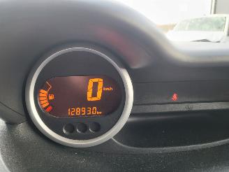 Renault Twingo Twingo 1.2 16V Authentique RIJDBAAR zie 3e foto picture 11