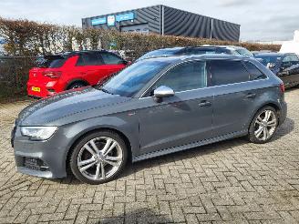 Auto incidentate Audi A3 A3 AUTOMAAT Sportback 1.6 TDI Sport 2X S Line Edition 116 PK 2017/6
