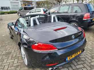 skadebil auto BMW Z4 Z4 6 CIL AUTOM Roadster sDrive23i Executive rijdbaar 2012/4
