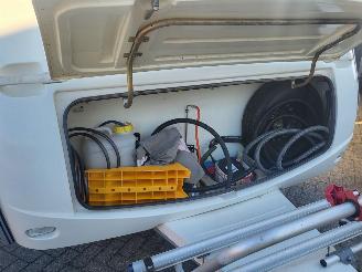 Beyerland  VITESSE 406B met nieuwe voortent en alle benodigtheden om direct te camperen. picture 19