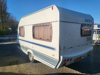 Beyerland  VITESSE 406B met nieuwe voortent en alle benodigtheden om direct te camperen. picture 6