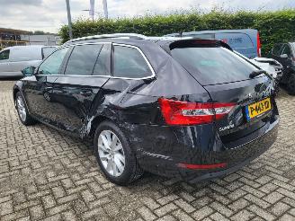 Skoda Superb Superb Combi 1.5 TSI ACT Business Edition Plus rijdbaar picture 7
