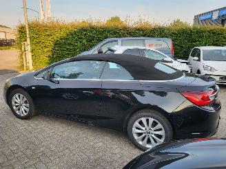 Opel Cascada CABRIO AUTOM  1.6 Turbo Innovation   rijdbaar picture 2