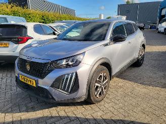 skadebil auto Peugeot e-2008 EV GT Active 54 kWh Range 406 km rijdbaar nwpr €43000 NEW MODEL 2023/9