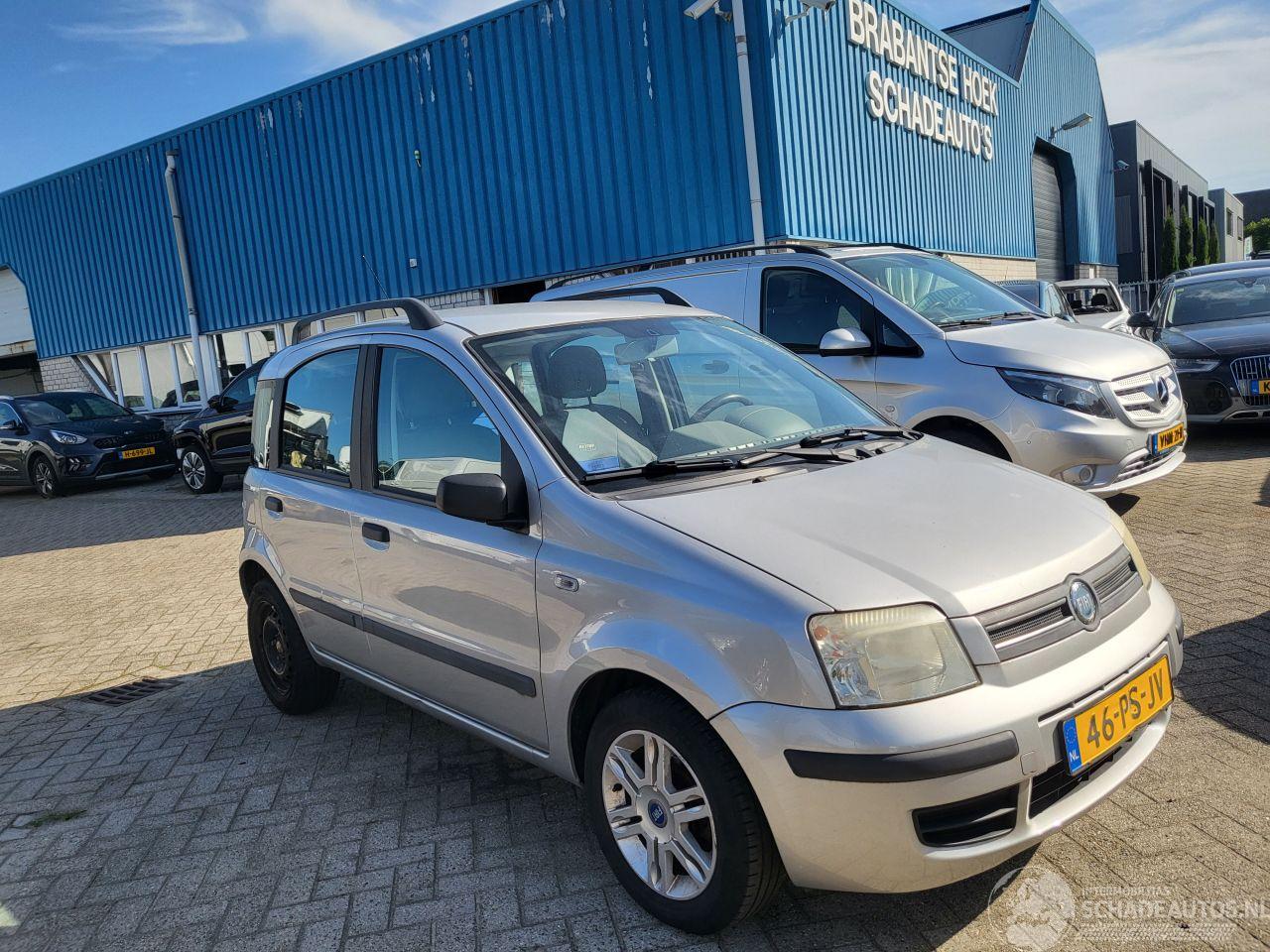 Fiat Panda AUTOMAAT  1.2 Emotion cool  rijdbaar