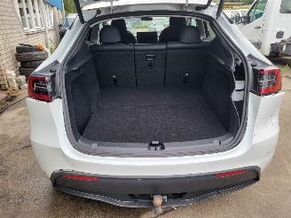 Tesla  Tesla MODEL Y RWD 58 kWh range 455km nwprijs € 45000 picture 25