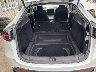 Tesla  Tesla MODEL Y RWD 58 kWh range 455km nwprijs € 45000 picture 26
