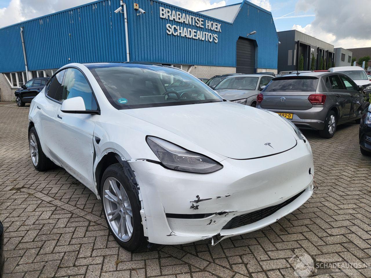 Tesla  Tesla MODEL Y RWD 58 kWh range 455km nwprijs € 45000