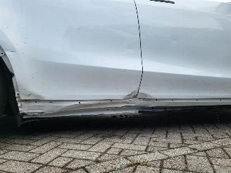 Tesla  Tesla MODEL Y RWD 58 kWh range 455km nwprijs € 45000 picture 17