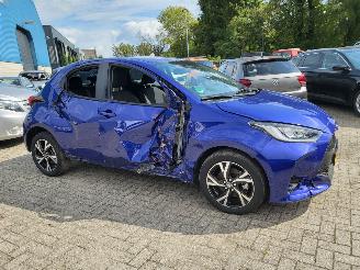 damaged passenger cars Toyota Yaris 1.5 Hybrid 115 Dynamic autom 30 d km 2025/9