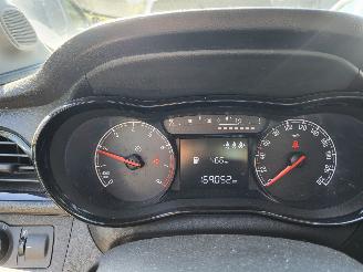Opel Karl Opel KARL 1.0 ecoFLEX Edition GEEN SCHADE rijdbaar MOTOR SCHUD picture 7