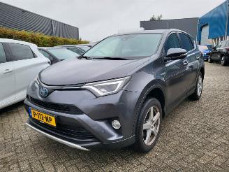 Auto incidentate Toyota Rav-4 RAV4 2.5 Hybrid AWD Dynamic 4x4 autom EURO 6  rijdbaar 2017/11