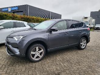 Coche accidentado Toyota Rav-4 RAV4 2.5 Hybrid AWD Dynamic 4x4 autom EURO 6  rijdbaar 2017/11