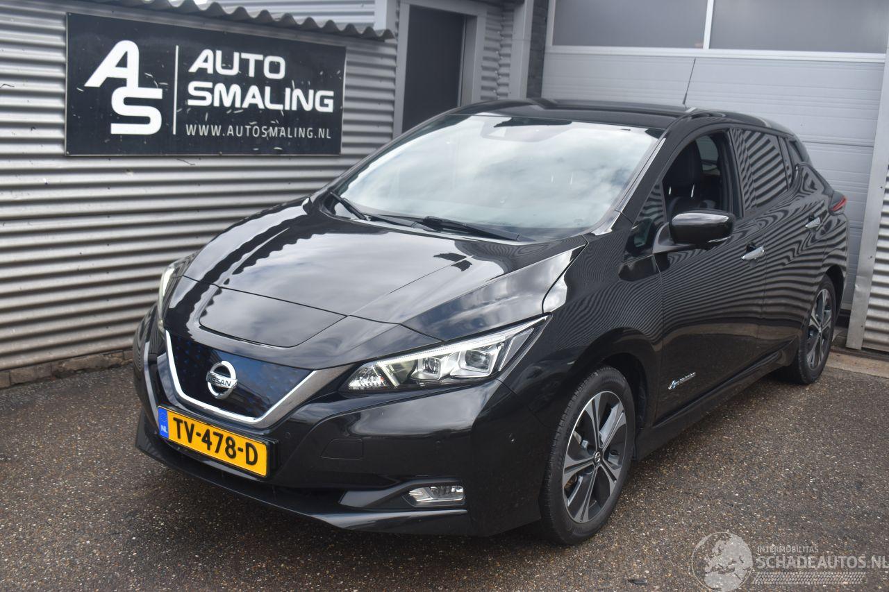 Nissan Leaf 40Kwh 150Pk Tekna *Navi/Clima/Camera/Leer/Stoelverwarming