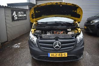 Mercedes eVito 66Kwh Extra Long 116Pk *Airco/Navi/Camera/Stoelverwarming picture 13
