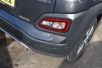 Hyundai Kona 64Kwh Premium 204Pk SOH 100% Fase 3 *Navi/Clima/Camera/Leder/Stoelverwarming picture 17