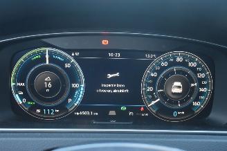 Volkswagen e-Golf 36kwh E-edition picture 10