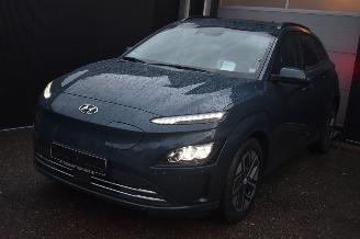 Hyundai Kona 64Kwh Comfort 204Pk 3FASE *Navi/Clima/Camera/Stoelverwarming 2021/7