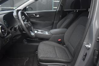 Hyundai Kona 39Kwh Comfort 136Pk *Navi/Clima/Camera/Stoelverwarming picture 5
