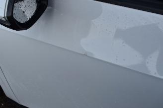 Volkswagen ID.3 58Kwh Life 204Pk *Clima/Navi/Stoelverwarming picture 21