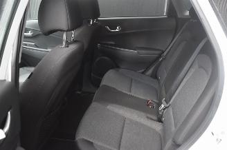 Hyundai Kona 39Kwh Comfort 136Pk SOH 100% *Navi/Clima/Camera/Stoelverwarming picture 6